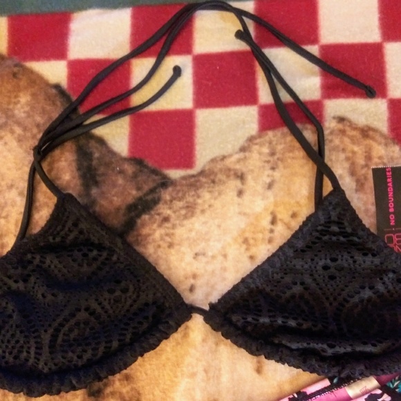 Jrs 2 Piece Bathing suit - Picture 4 of 5